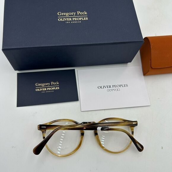 Unisex Gucci, Oliver Peoples Gregory Peck collaboration eyeglasses made in Italy - Picture 4 of 14